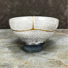 Load image into Gallery viewer, &quot;Melting Snow&quot; Kintsugi Bowl
